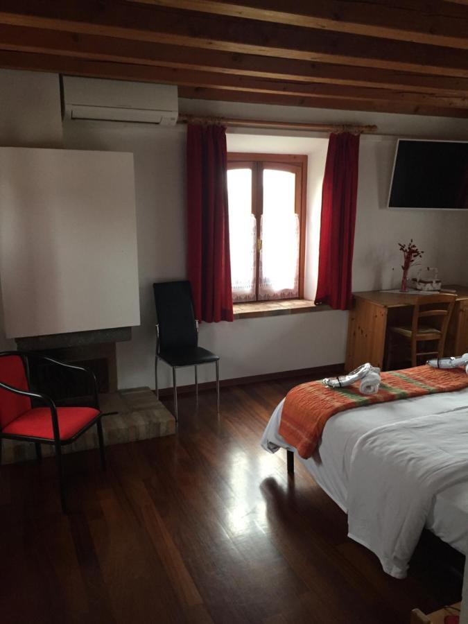 Qui Wolf Udine Hotel Collalto Bagian luar foto